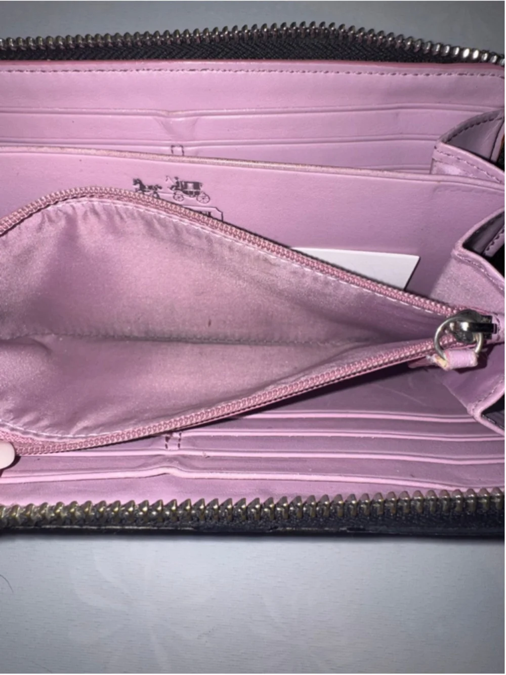 Coach Black Gray Op Art Zip Around Wallet Long Wallet Pink Interior - Picture 8 of 9